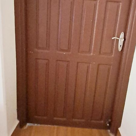 Giftland Homestay Āīzawl Exteriér fotografie