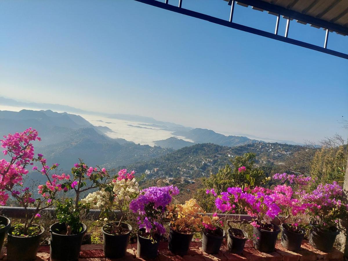 Giftland Homestay Āīzawl Exteriér fotografie